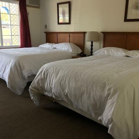 Hopewell Rocks Motel & Country Inn Хоупуел Кейп Екстериор снимка