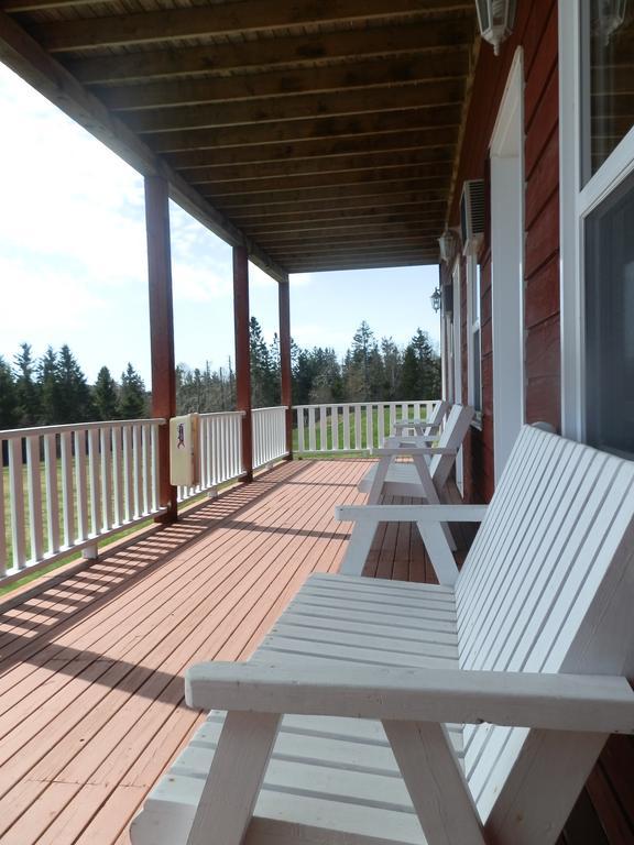 Hopewell Rocks Motel & Country Inn Хоупуел Кейп Екстериор снимка