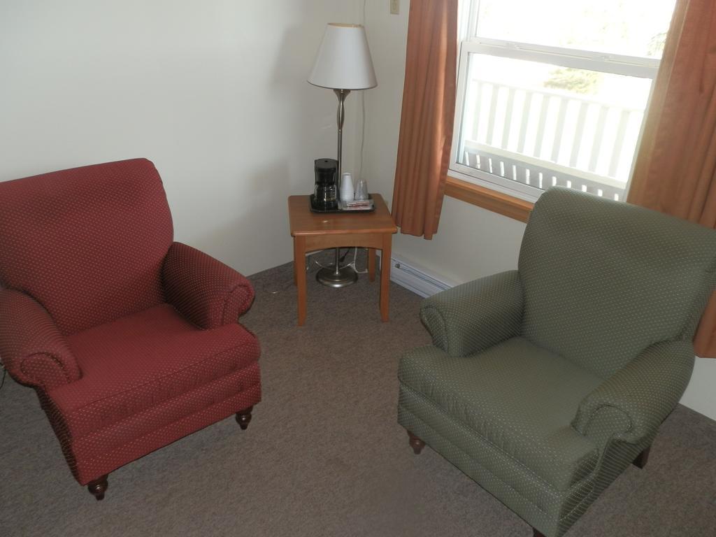 Hopewell Rocks Motel & Country Inn Хоупуел Кейп Стая снимка