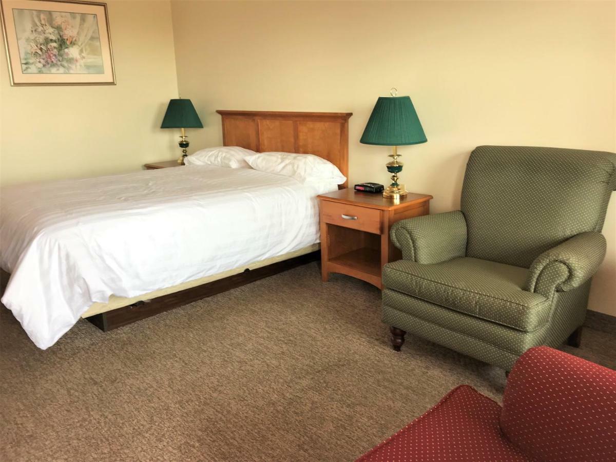 Hopewell Rocks Motel & Country Inn Хоупуел Кейп Екстериор снимка